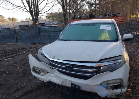 2016 Honda Pilot Ex z USA, uszkodzony, nr VIN 5FNYF6H37GB007767